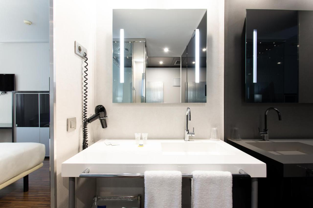 Hotel Ciudad De מוסטולס מראה חיצוני תמונה