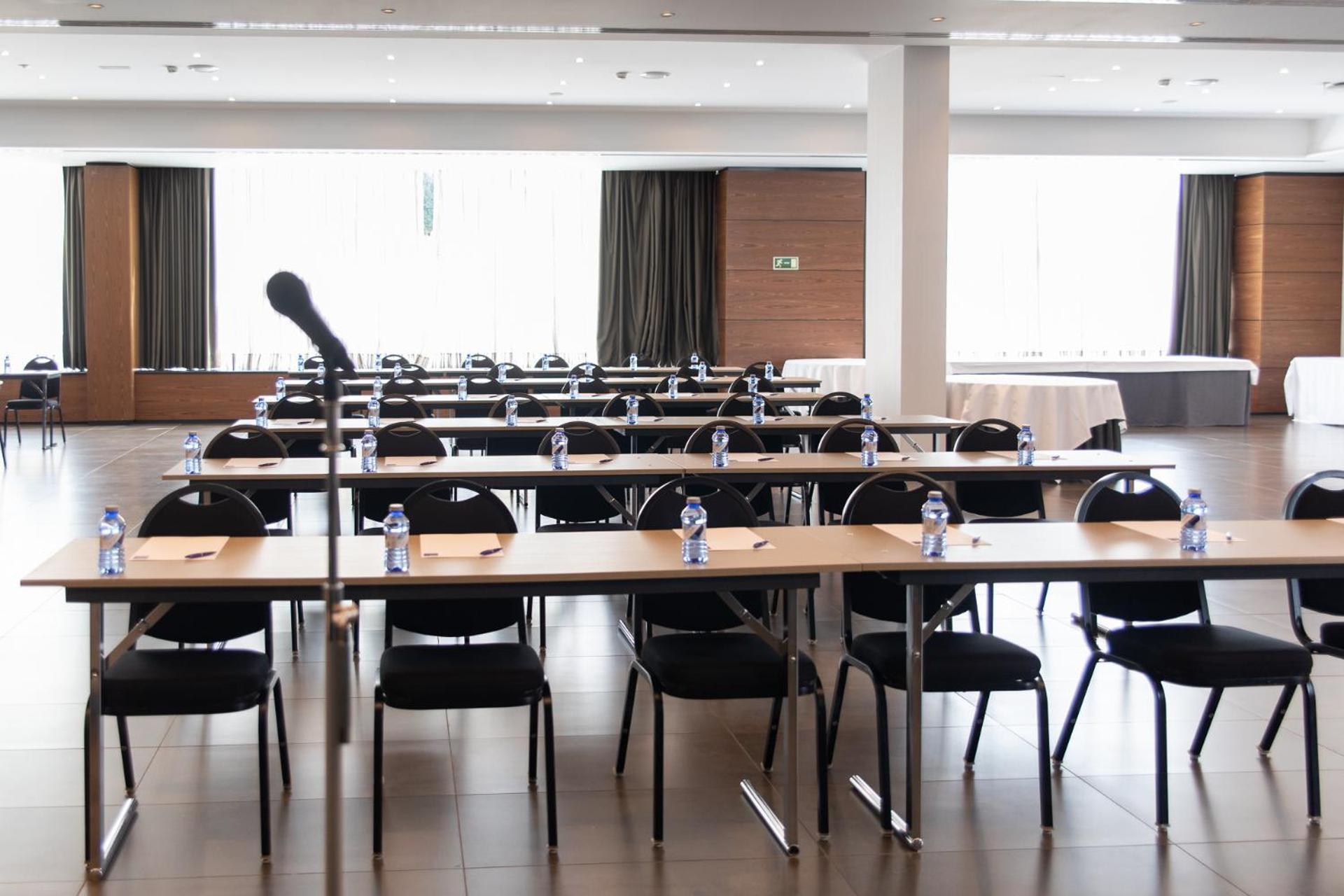 Hotel Ciudad De מוסטולס מראה חיצוני תמונה