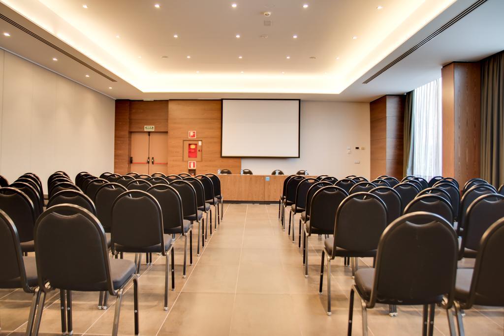 Hotel Ciudad De מוסטולס מראה חיצוני תמונה