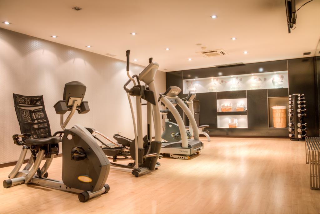 Hotel Ciudad De מוסטולס מראה חיצוני תמונה