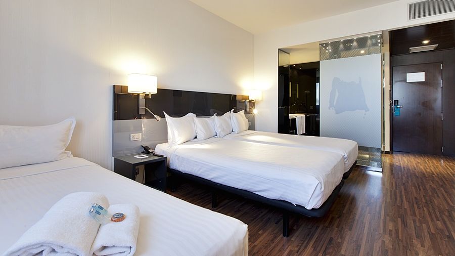Hotel Ciudad De מוסטולס מראה חיצוני תמונה