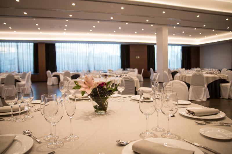 Hotel Ciudad De מוסטולס מראה חיצוני תמונה