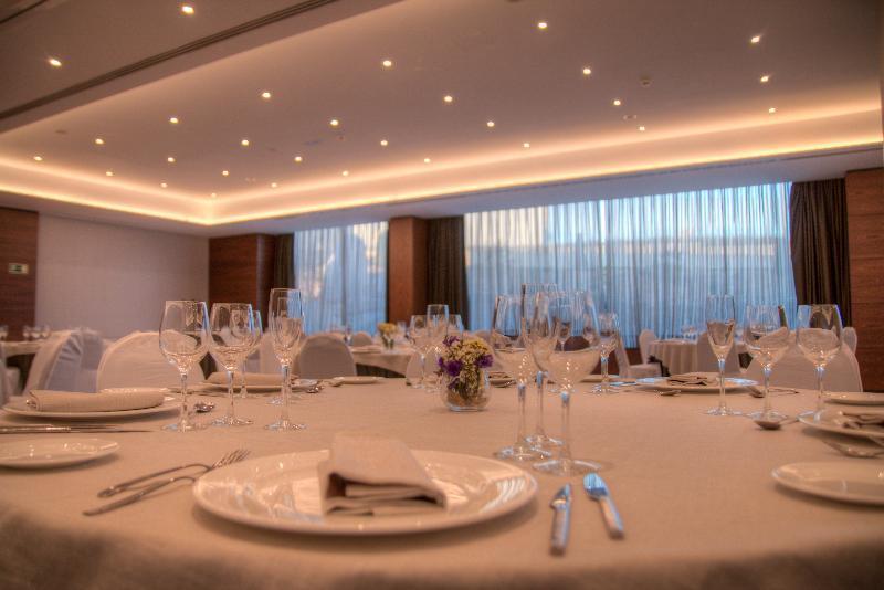 Hotel Ciudad De מוסטולס מראה חיצוני תמונה